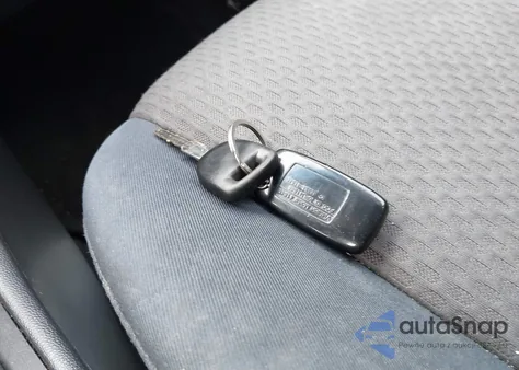 2005 Mazda 3 I z USA, uszkodzony, nr VIN JM1BK12F851338290